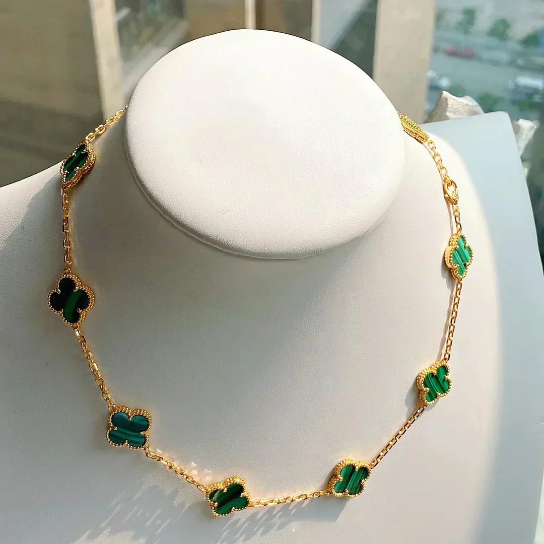 CLOVER | Ketting met 10 klavers Groen