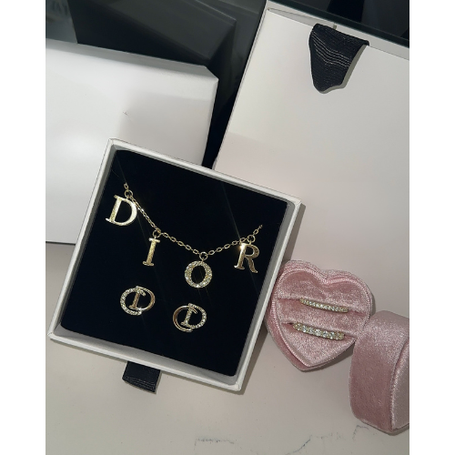 EXCLUSIVE | Sieradenset DR Goud