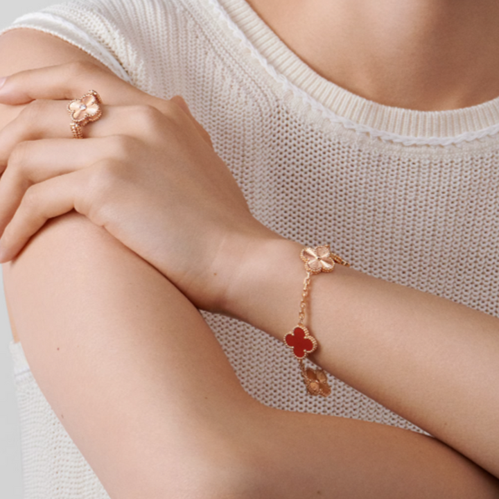 CLOVER | Armband Rood Roségoud Guilloché